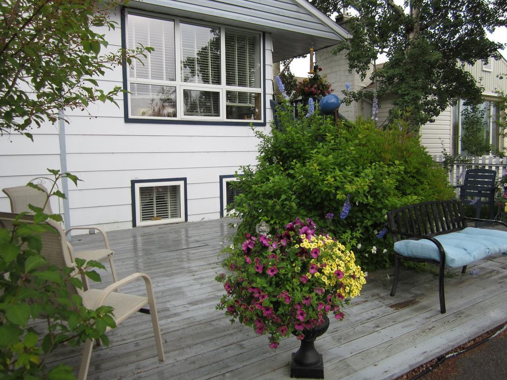 Casey'S Bed & Breakfast Whitehorse Habitación foto